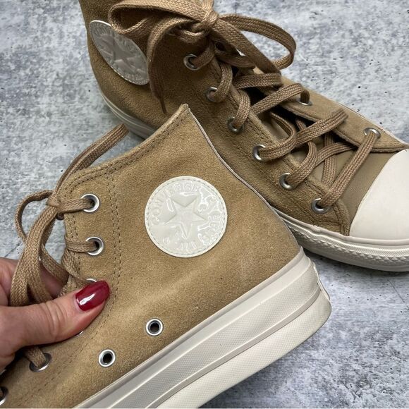 Chuck Taylor All Star Lift Platform Suede High Top 8.5 - Picture 3 of 6